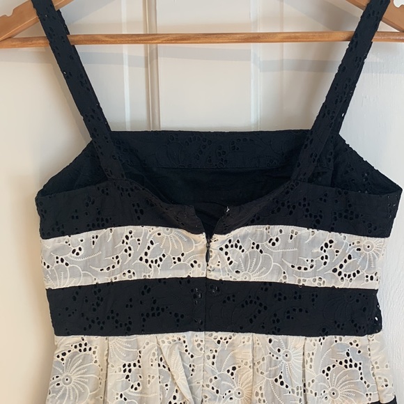 Loft cream and black striped eyelet dress size 2P - Picture 4 of 10